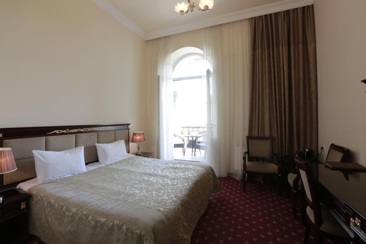 Jermuk Olympia Sanatorium Otel Dış mekan fotoğraf
